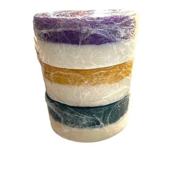 Old Town Soap Co. Luffa Soap One 5 Oz Handmade Bar From Natural Ingredients - Picture 9 of 10